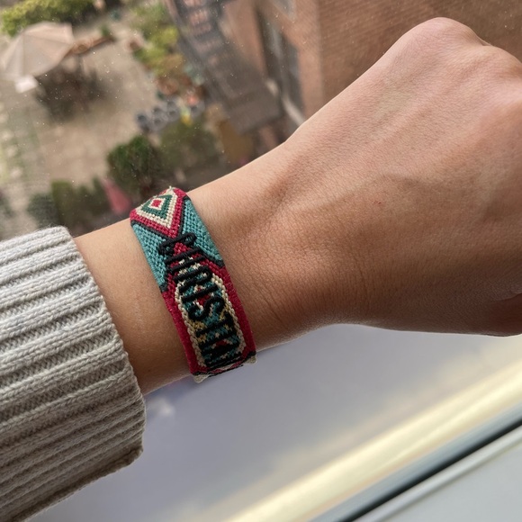 Christian Dior Tassel Woven Friendship Bracelet in Red and Blue - Picture 4 of 10